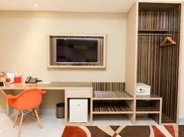 Genting Hotel Jurong Singapore 4*,